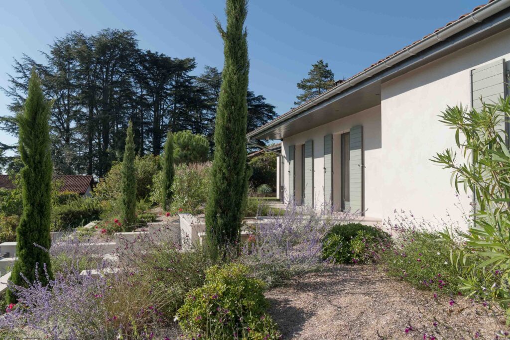 ARCHITECTURE JARDIN DESIGN HAUT DE GAMME DARDILLY (3)